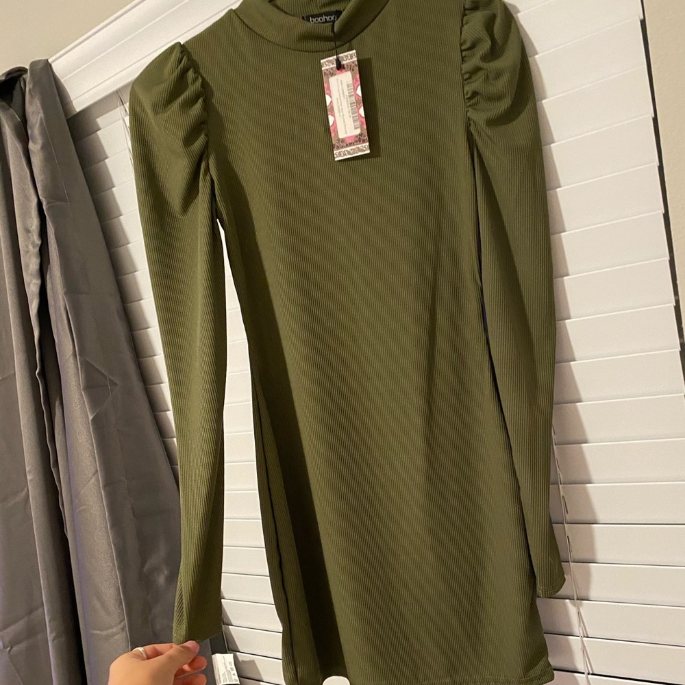 Boohoo dress